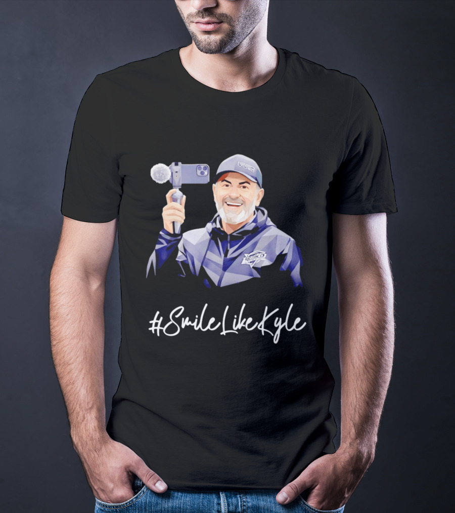 #SmileLikeKyle RIP Memorial Vlogger 720 T-Shirt