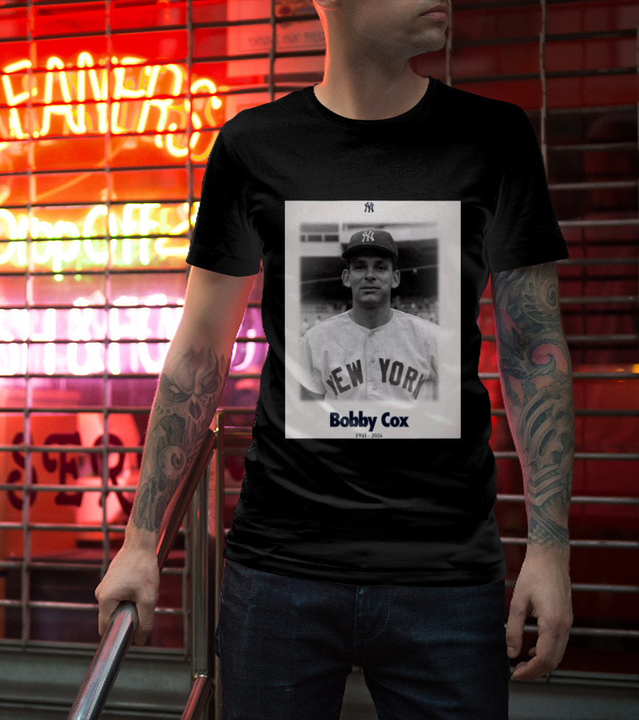 New York Yankees Bobby Cox 1941 2026 T-Shirt
