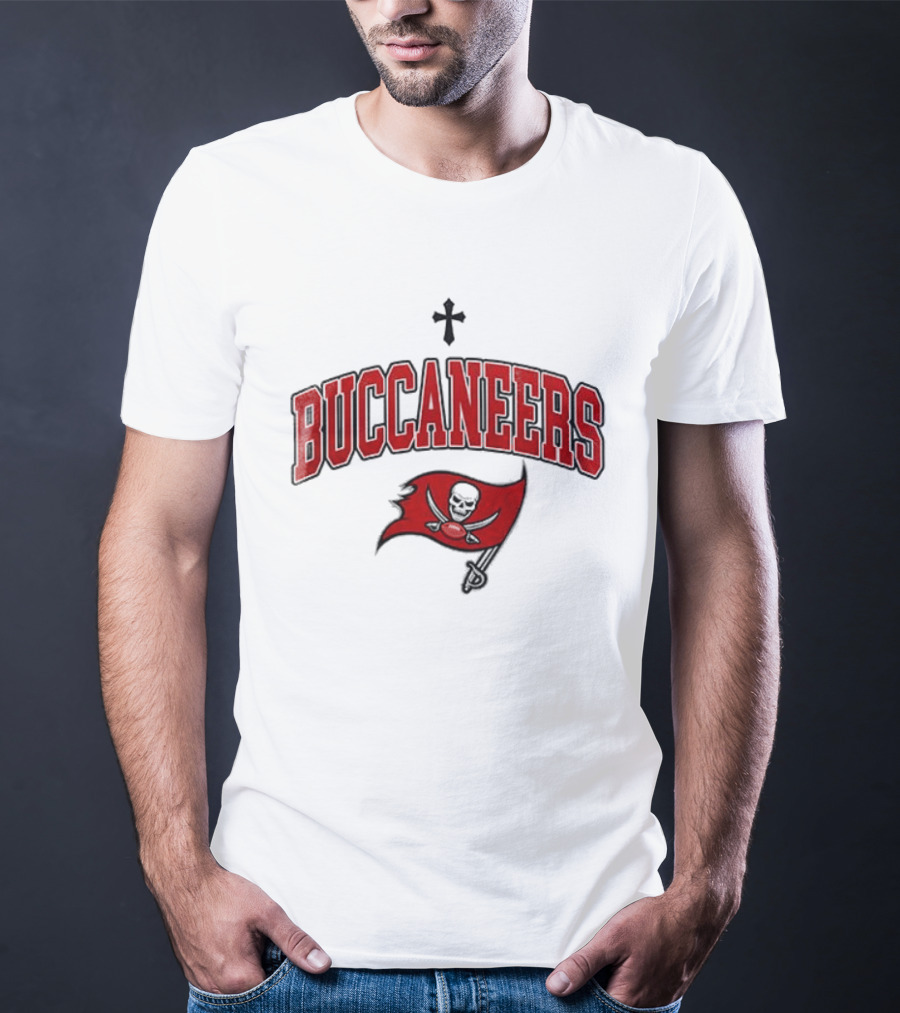 Tampa Bay Buccaneers Jesus Cross Skull Flag Lifetime Member T-Shirt