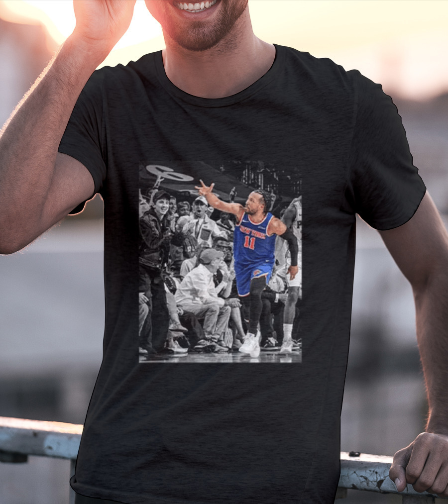Jalen Brunson New York Knicks Basketball Player Number 11 Action In Game T-Shirt