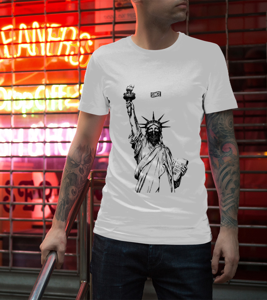 Since 1982 Liberty Statue Vintage New York T-Shirt