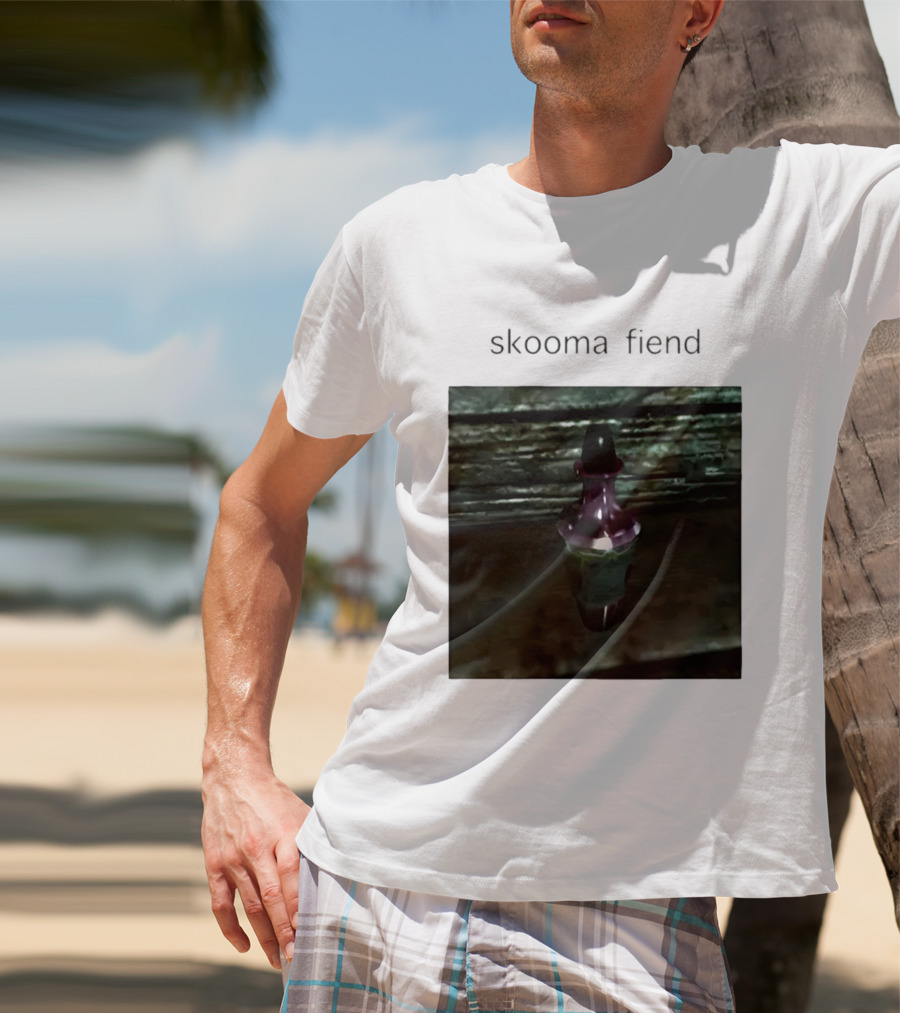 Skooma Fiend Skyrim Potion Character Reference T-Shirt