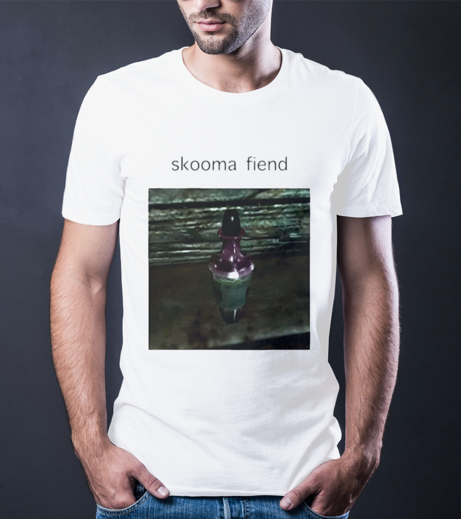 Skooma Fiend Skyrim Potion Character Reference T-Shirt