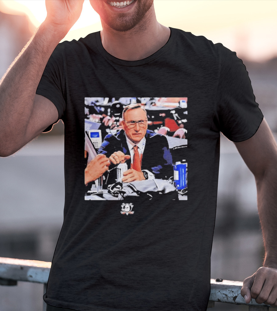 Pat Verbeek Anaheim Ducks General Manager Team Meeting Photo T-Shirt
