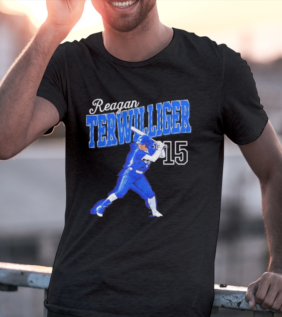 Reagan Terwilliger 15 Buffalo Bulls Softball Player Swing T-Shirt