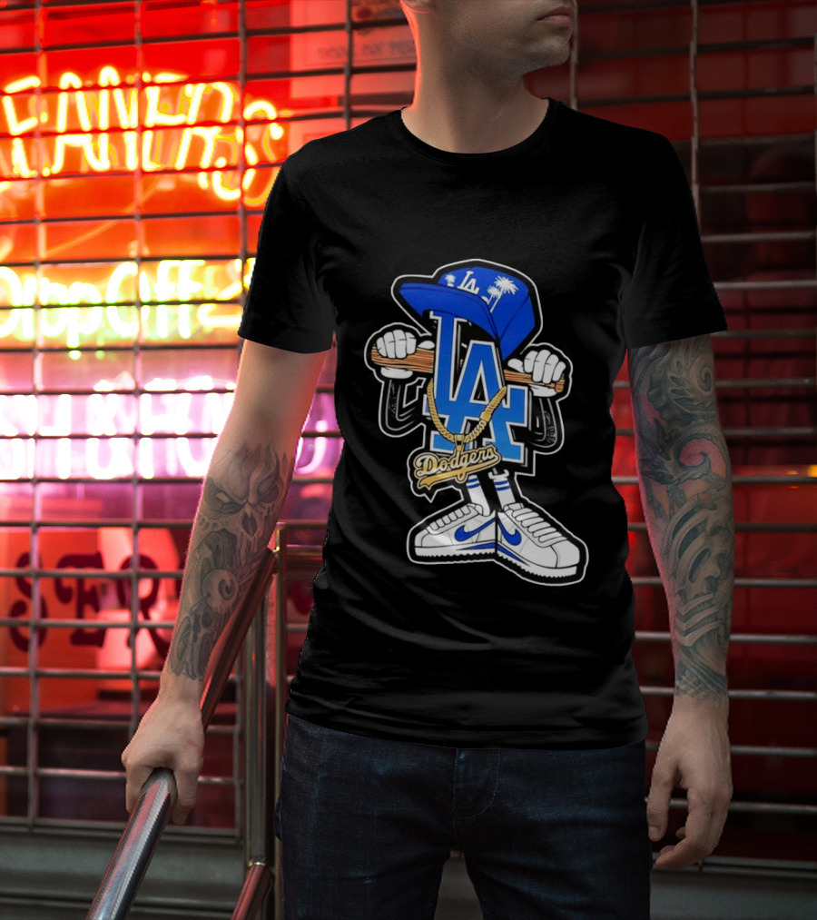 LA Dodgers Palm Trees Gold Chain With Blue Hat And Sneakers T-Shirt