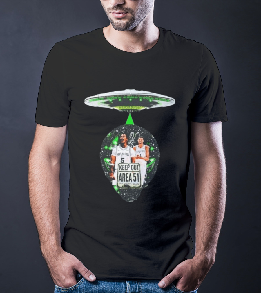 San Antonio Spurs Keep Out Area 51 UFO Basketball T-Shirt