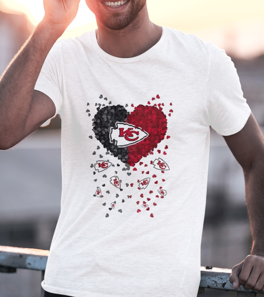 Heart KC Red Black 2026 Kansas City Chiefs Football T-Shirt