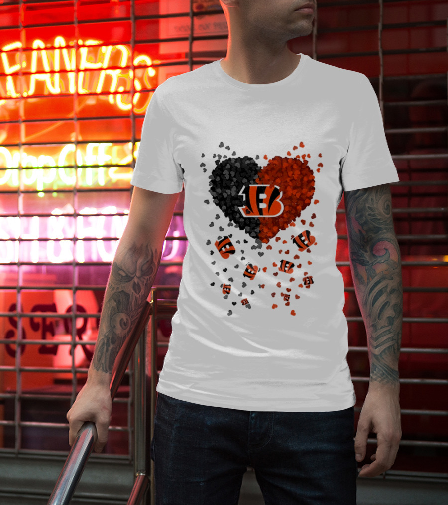 Cincinnati Bengals Heart 2026 Football Fan Love Collection T-Shirt