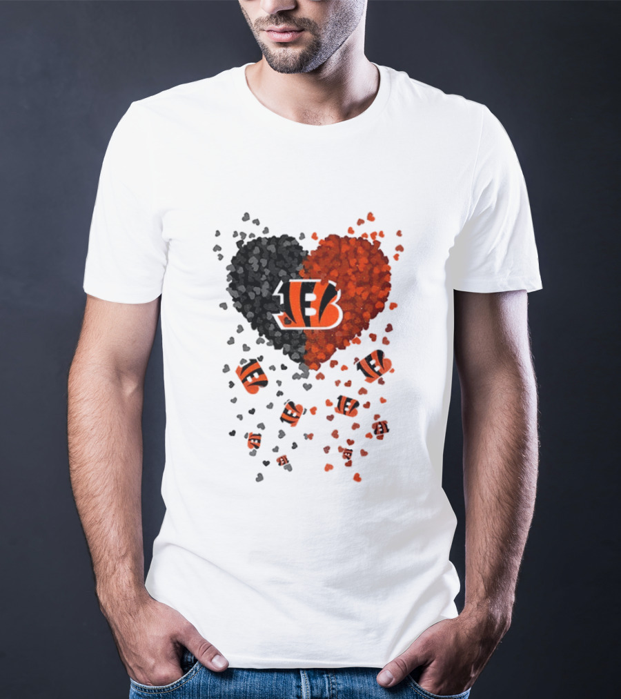 Cincinnati Bengals Heart 2026 Football Fan Love Collection T-Shirt