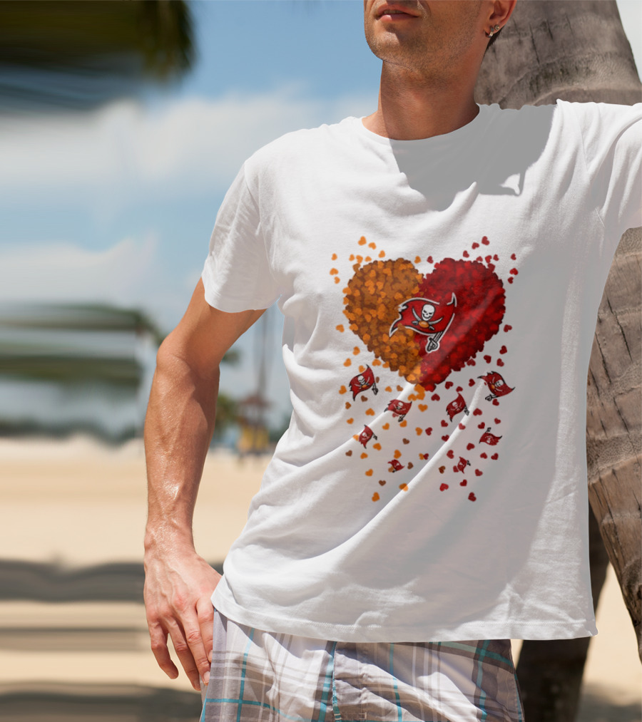 Heart Tampa Bay Buccaneers Football 2026 Iconic Team Spirit T-Shirt