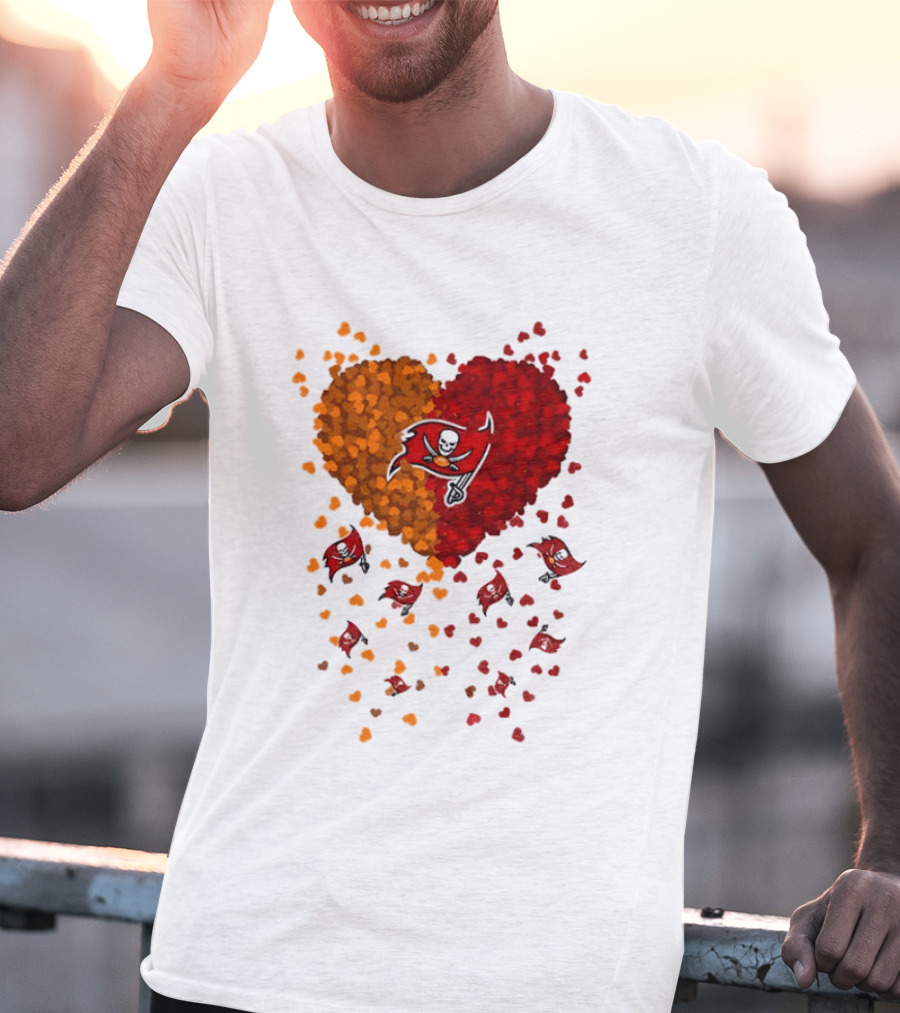 Heart Tampa Bay Buccaneers Football 2026 Iconic Team Spirit T-Shirt