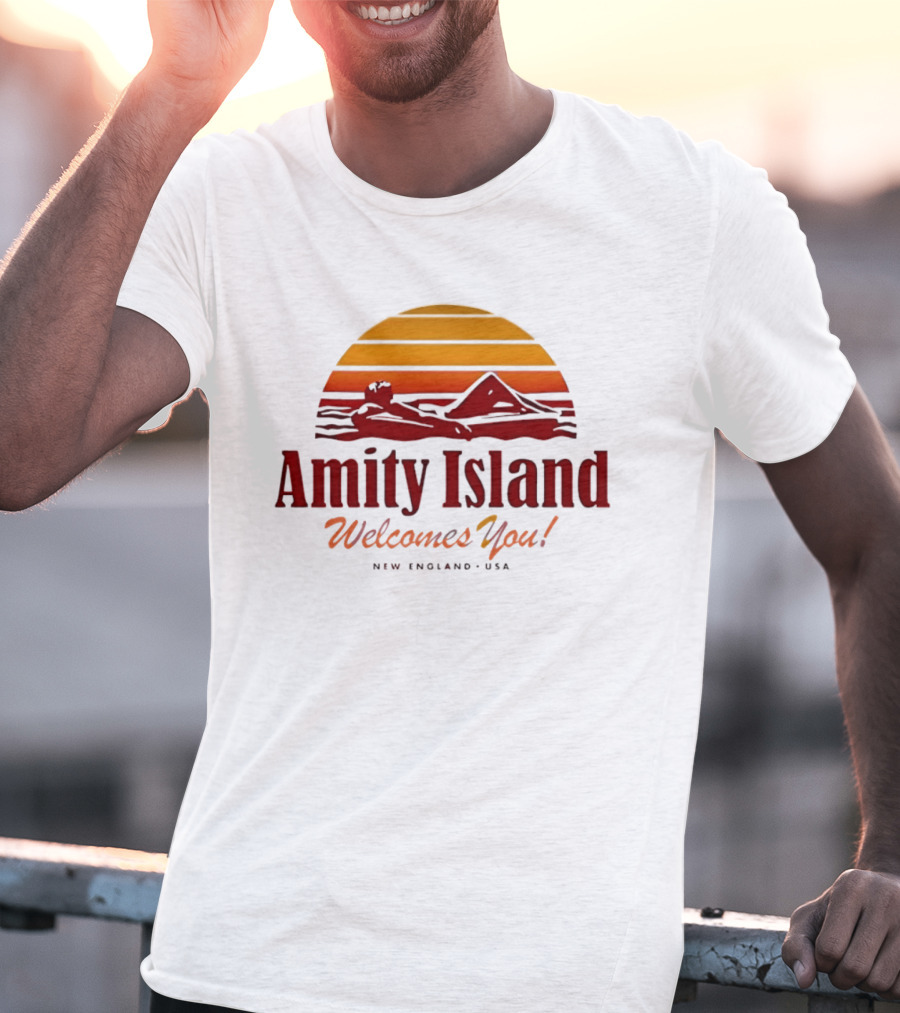 Amity Island Welcomes You New England USA Sunset Scene T-Shirt