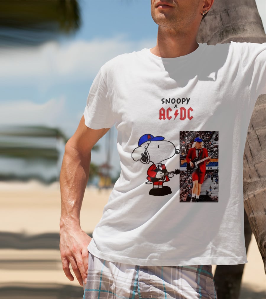 Snoopy Peanuts AC DC Angus Young Rock Concert T-Shirt