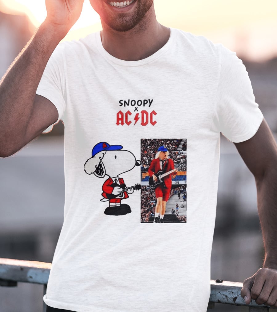 Snoopy Peanuts AC DC Angus Young Rock Concert T-Shirt