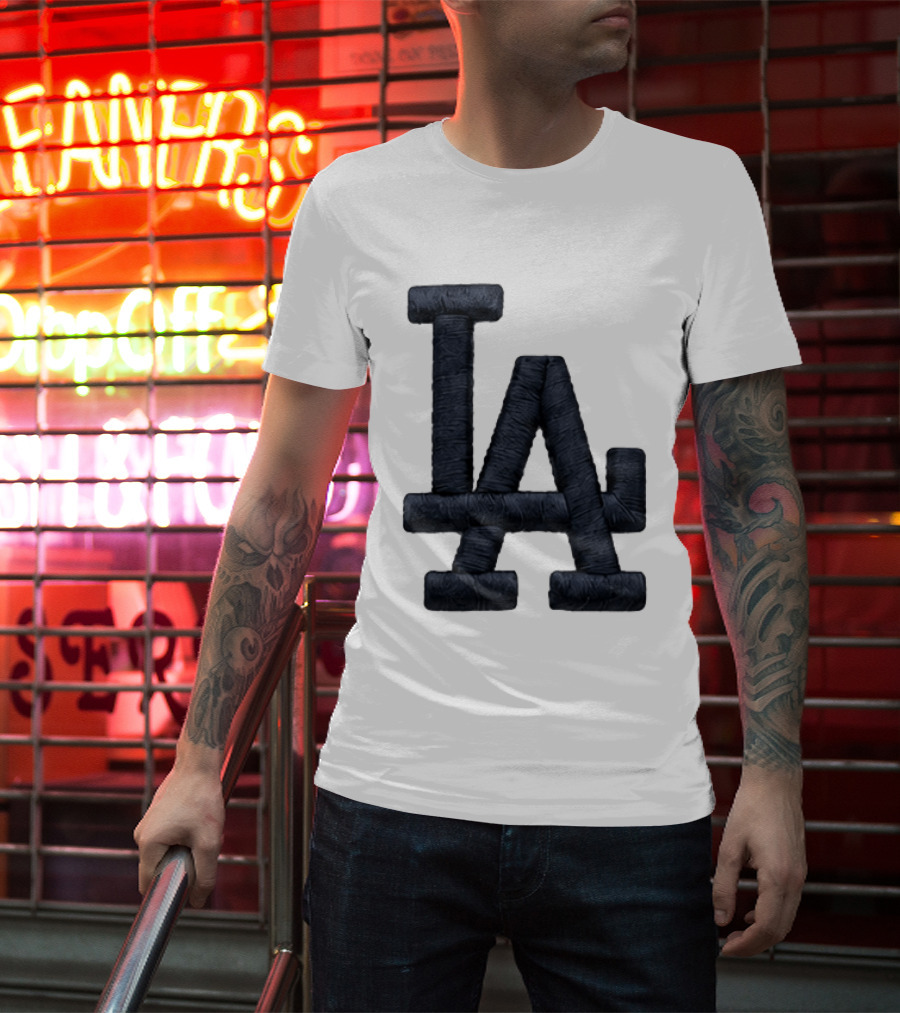 Bruce Dern LA Yarn Hat T-Shirt