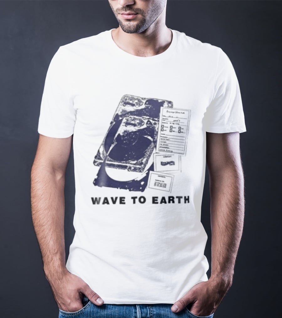 Wave To Earth Vintage Cassette Player Aesthetic T-Shirt