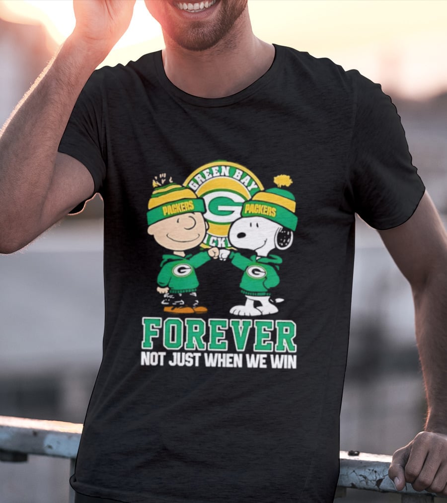 Peanuts Charlie Brown Snoopy Green Bay Packers Forever Not Just When We Win T-Shirt