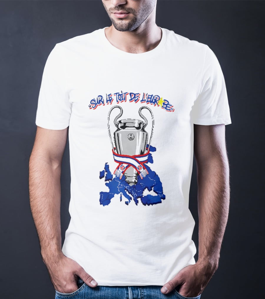Paris Saint Germain Sur Le Toit De L'Europe 2026 Trophy T-Shirt