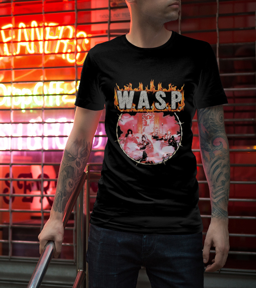 W.A.S.P. Band Fire With Group Photo And Flaming T-Shirt