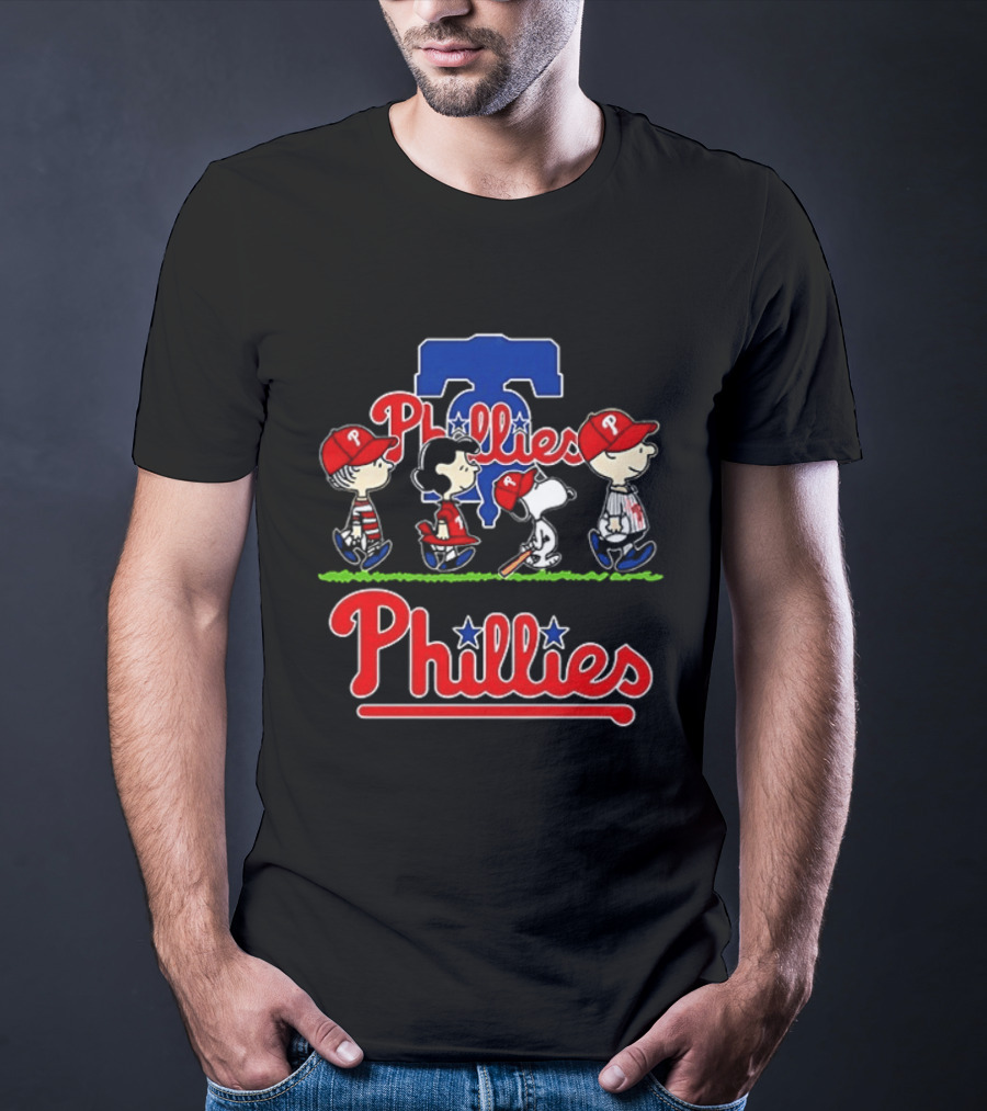 Snoopy Charlie Brown Linus Lucy Phillies Baseball 2026 T-Shirt