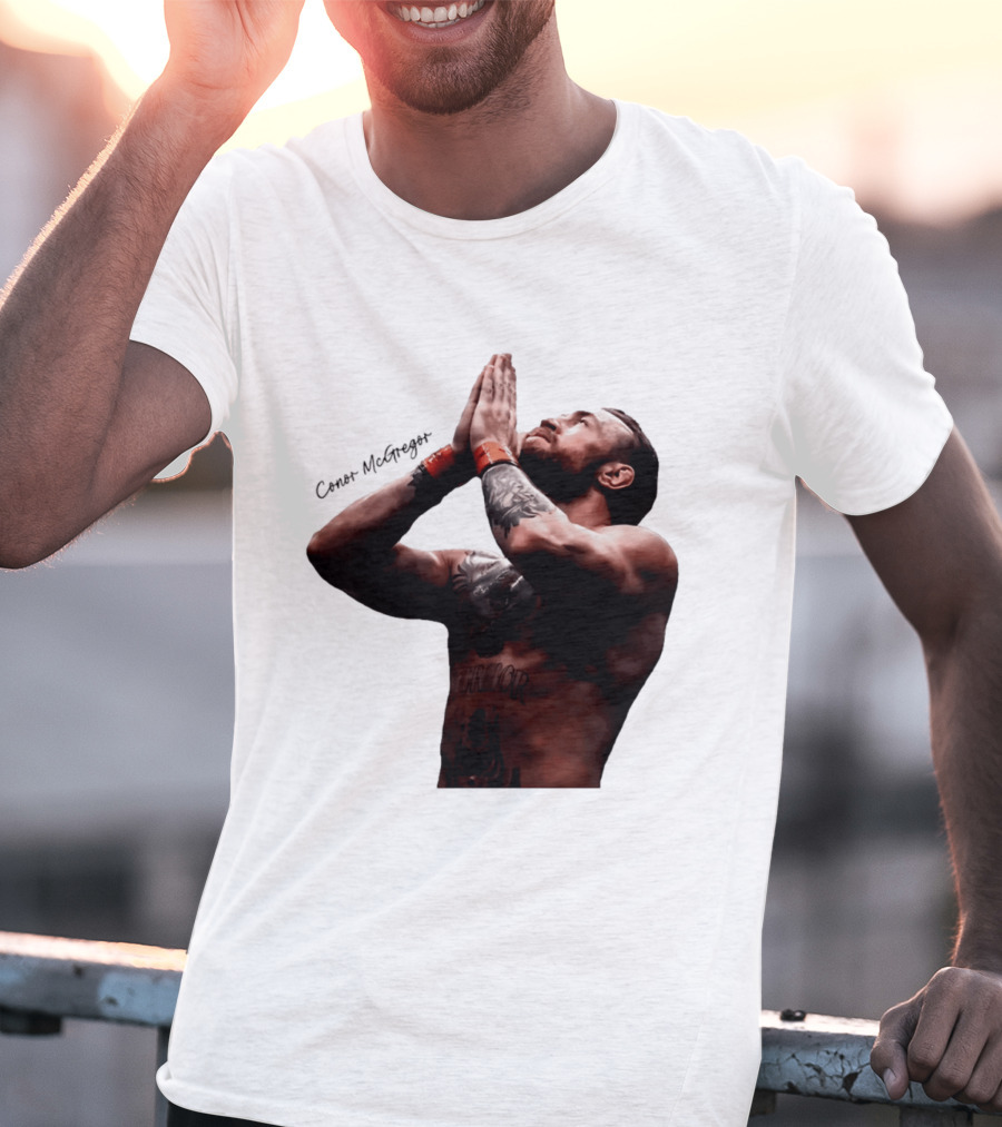 Conor McGregor Returning Pray Pose Tattooed MMA Fighter T-Shirt