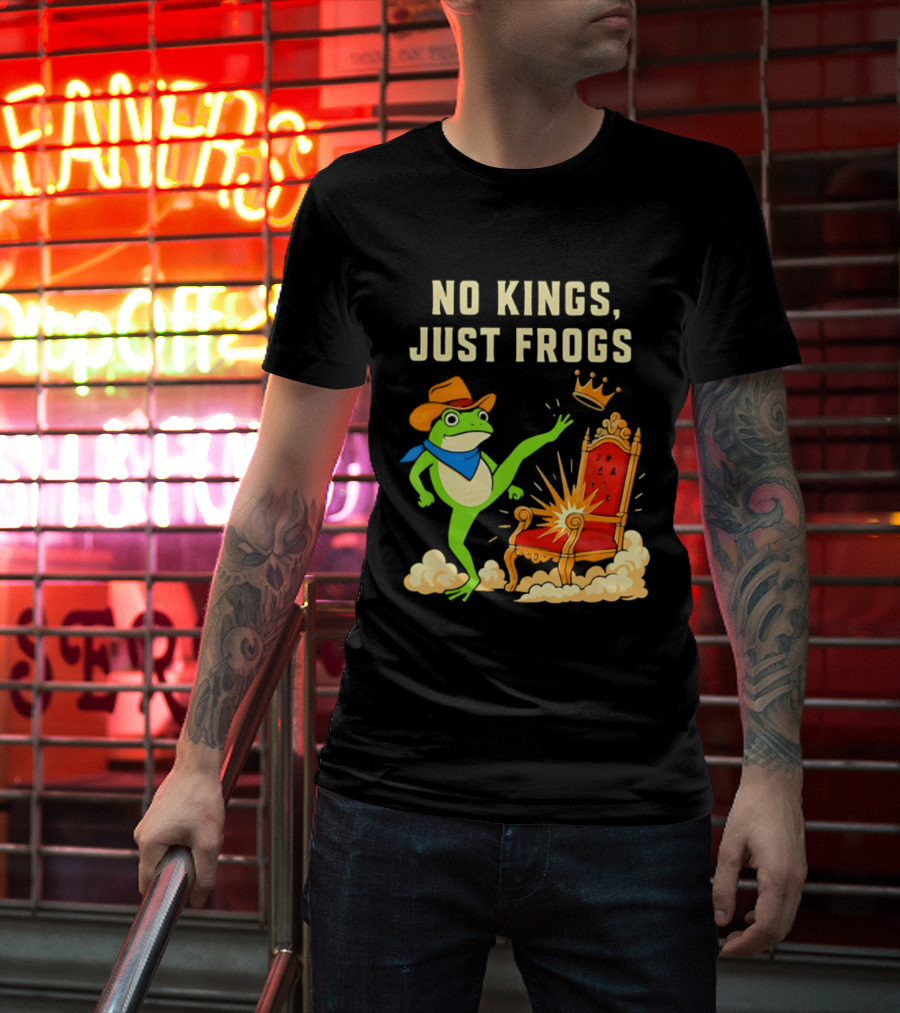 No Kings Just Frogs Portland Cowboy Frog Kicking Crown From Throne T-Shirt