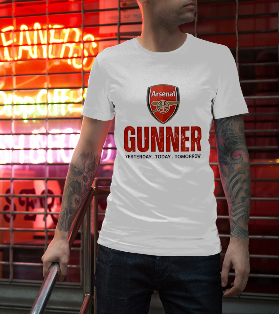 Arsenal Gunner Emblem Yesterday Today Tomorrow T-Shirt