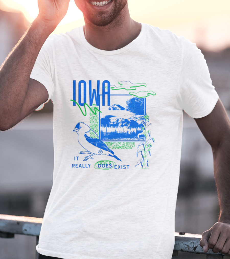 Iowa It Really Does Exist 90s Style Scenic Landscape Bird And Cornfield T-Shirt