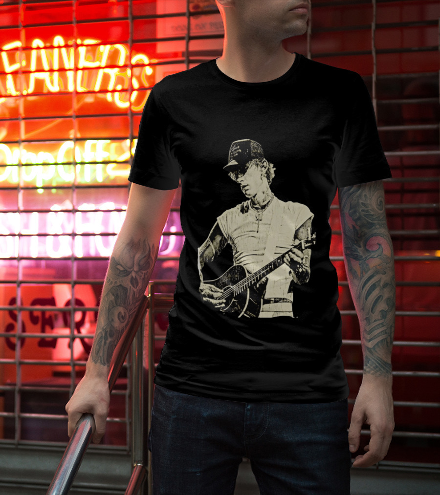 Machine Gun Kelly Americana Tour 2026 Vintage Guitar T-Shirt
