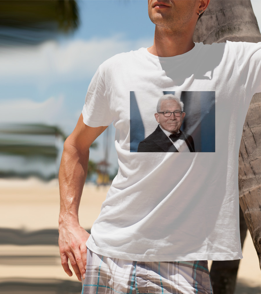 Donald E. Newhouse Low Profile Heir To A Media Empire Dies At 96 T-Shirt