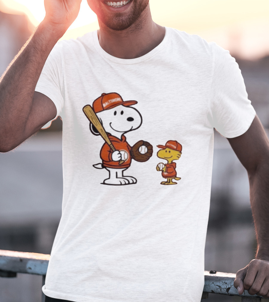 Snoopy Woodstock Baseball Baltimore Orioles Fan Gear T-Shirt