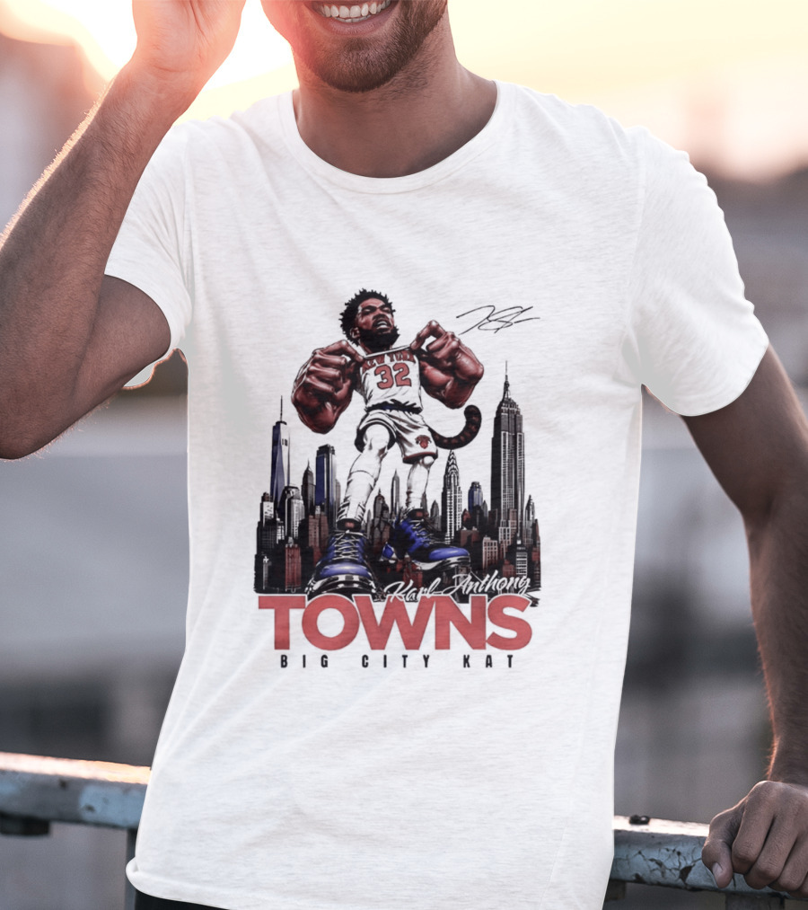 Karl Anthony Towns 32 Big City Kat NYC Skyline T-Shirt