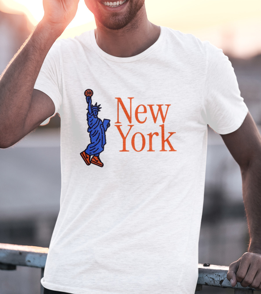New York Knicks Basketball Statue Of Liberty NBA 2026 T-Shirt