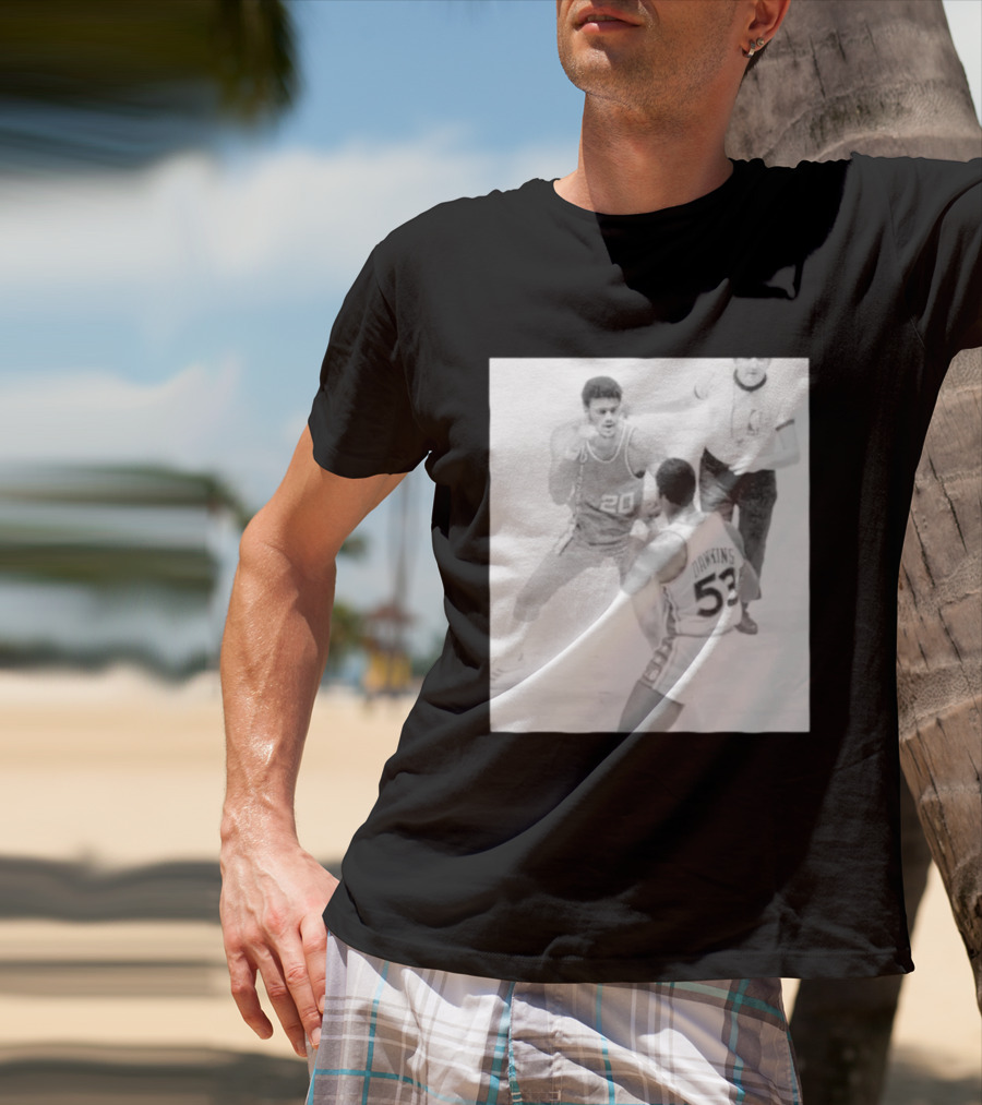 NBA Vintage Showdown Maurice Lucas Vs Darryl Dawkins Black White 20 53 T-Shirt