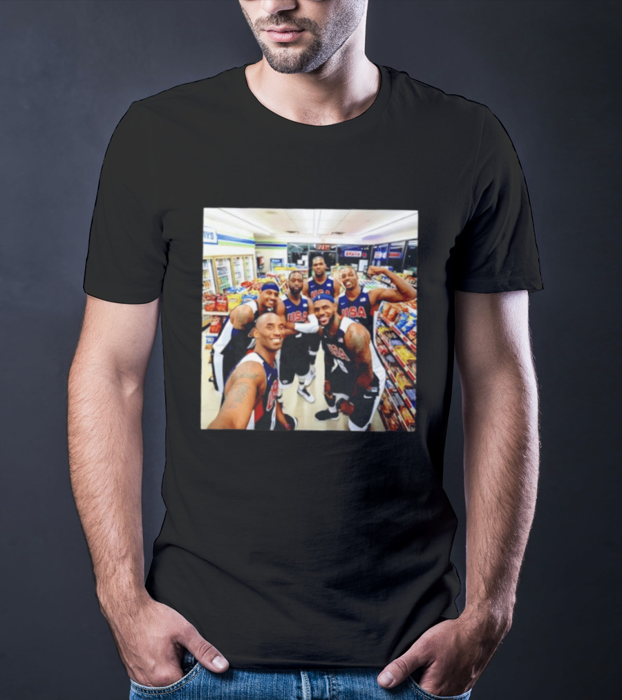 USA Legend Basketball Kobe Bryant LeBron James Dwight Howard Selfie Meme 7 Eleven USA Jersey Team Players T-Shirt