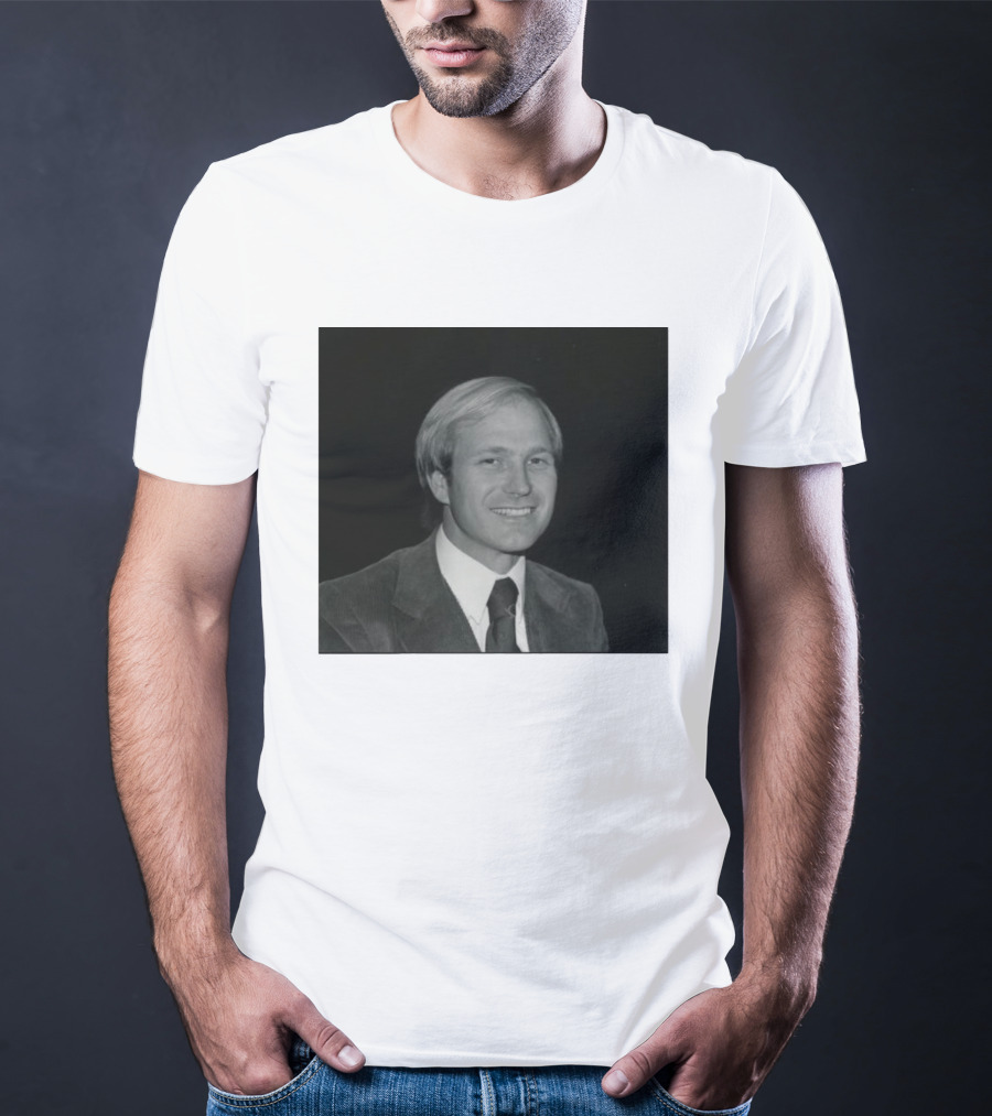 Larry King Ex Husband Of Billie Jean King Women's Pro Tennis Growth 81 T-Shirt