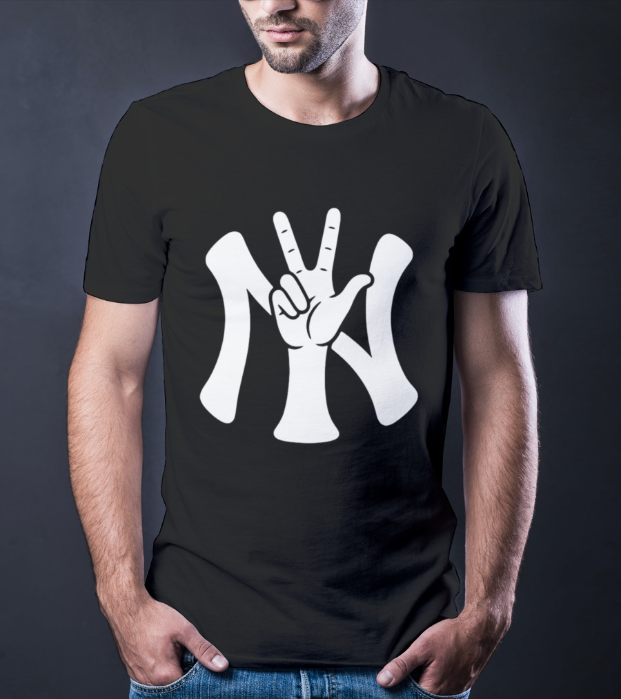 New York Yankees MLB Street Peace Hand Symbol 2026 T-Shirt