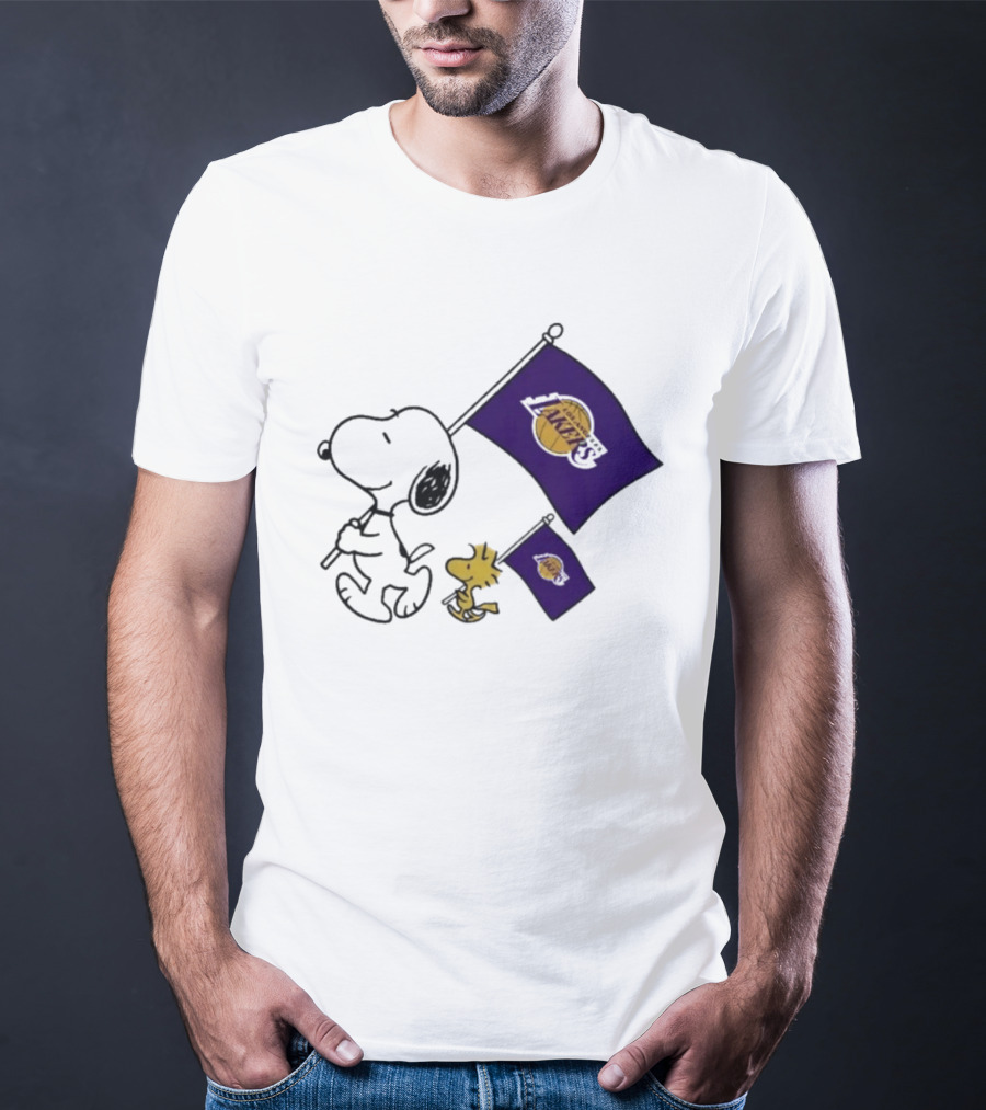 Los Angeles Lakers Snoopy And Woodstock Holding Team Flags T-Shirt