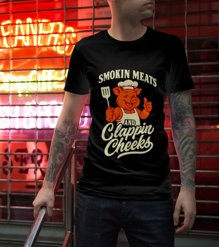 Smokin Meats And Clappin Cheeks Pig Chef Thumbs Up BBQ T-Shirt