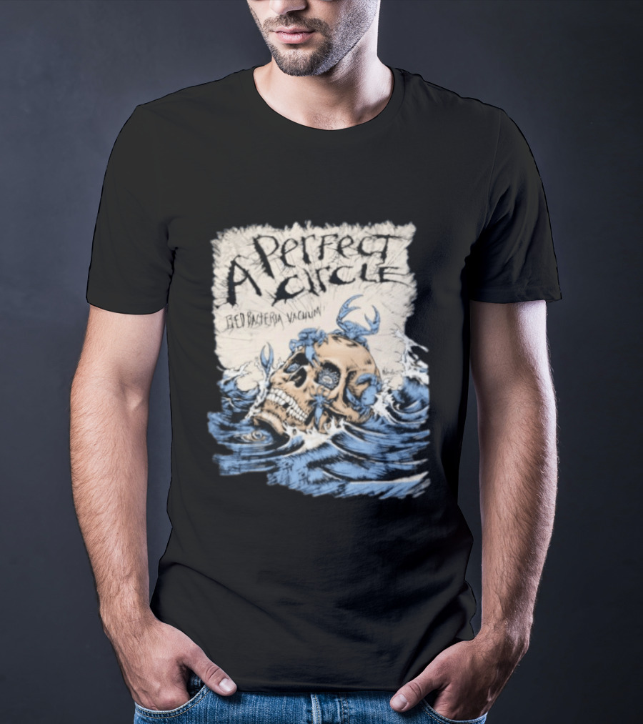 A Perfect Circle Skull Red Bacteria Vacuum Oceanic T-Shirt