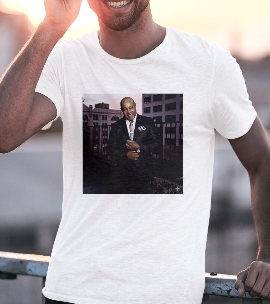 Peabo Bryson Soul Singer Known As The Voice Of Love Dies At 75 T-Shirt