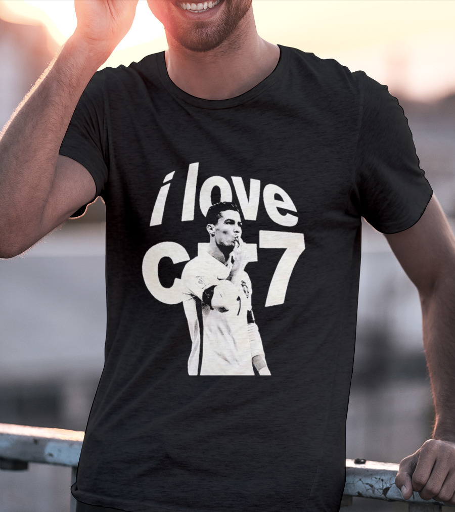 Cristiano Ronaldo I Love CR7 Image Al Nassr GOAT T-Shirt