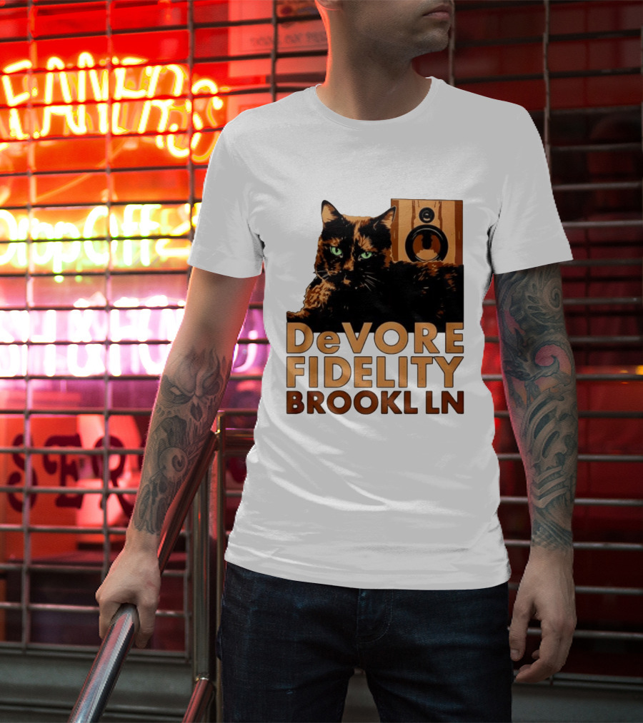 DeVore Fidelity Brooklyn Cat Speaker T-Shirt