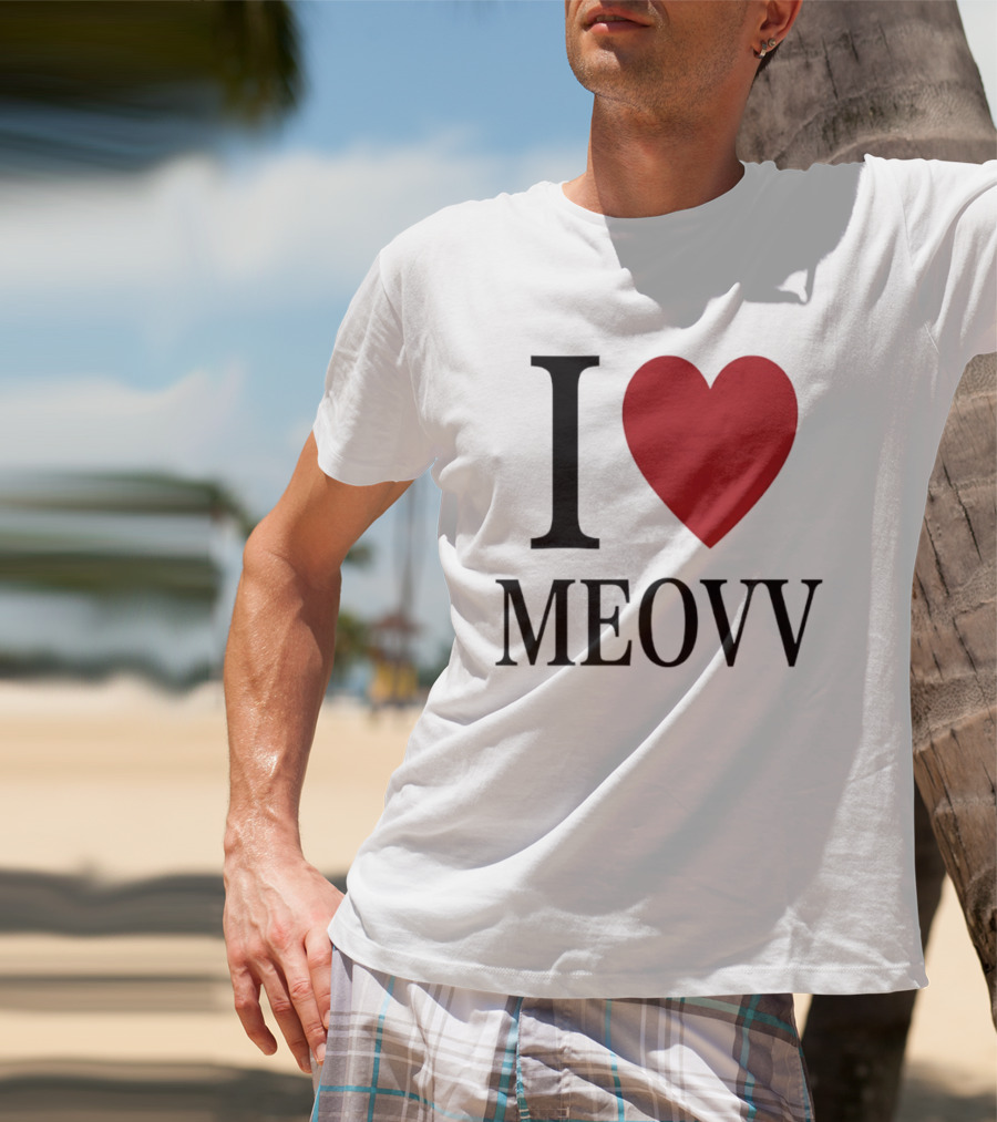 I Heart Meovv T-Shirt
