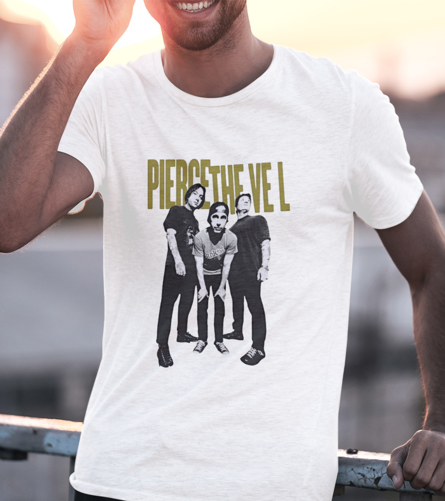 Pierce The Veil Band Vic Fuentes Tony Perry Jaime Preciado Music Fan T-Shirt