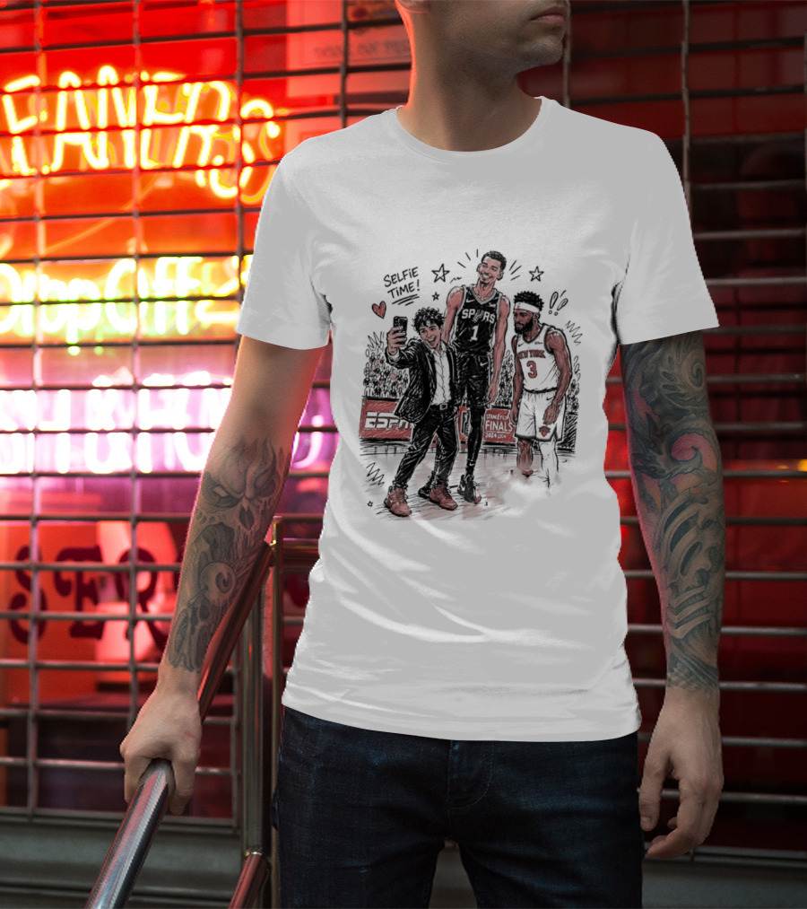 NY Knicks And San Antonio Spurs Selfie Time Finals Caricature T-Shirt