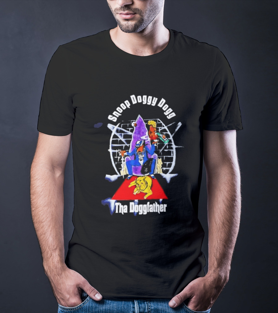Snoop Doggy Dogg Tha Doggfather 1990 Brick Wall Throne حجر T-Shirt