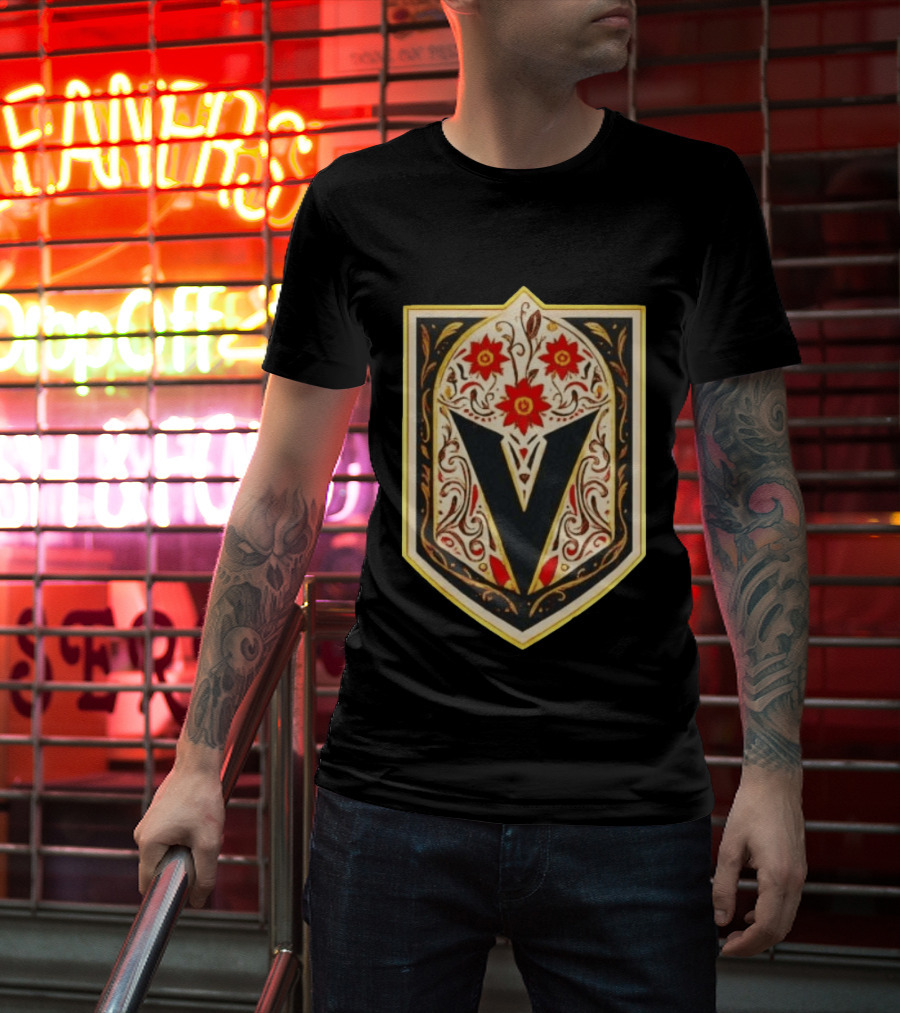 Vegas Golden Knights Dia De Los Muertos Floral Shield T-Shirt
