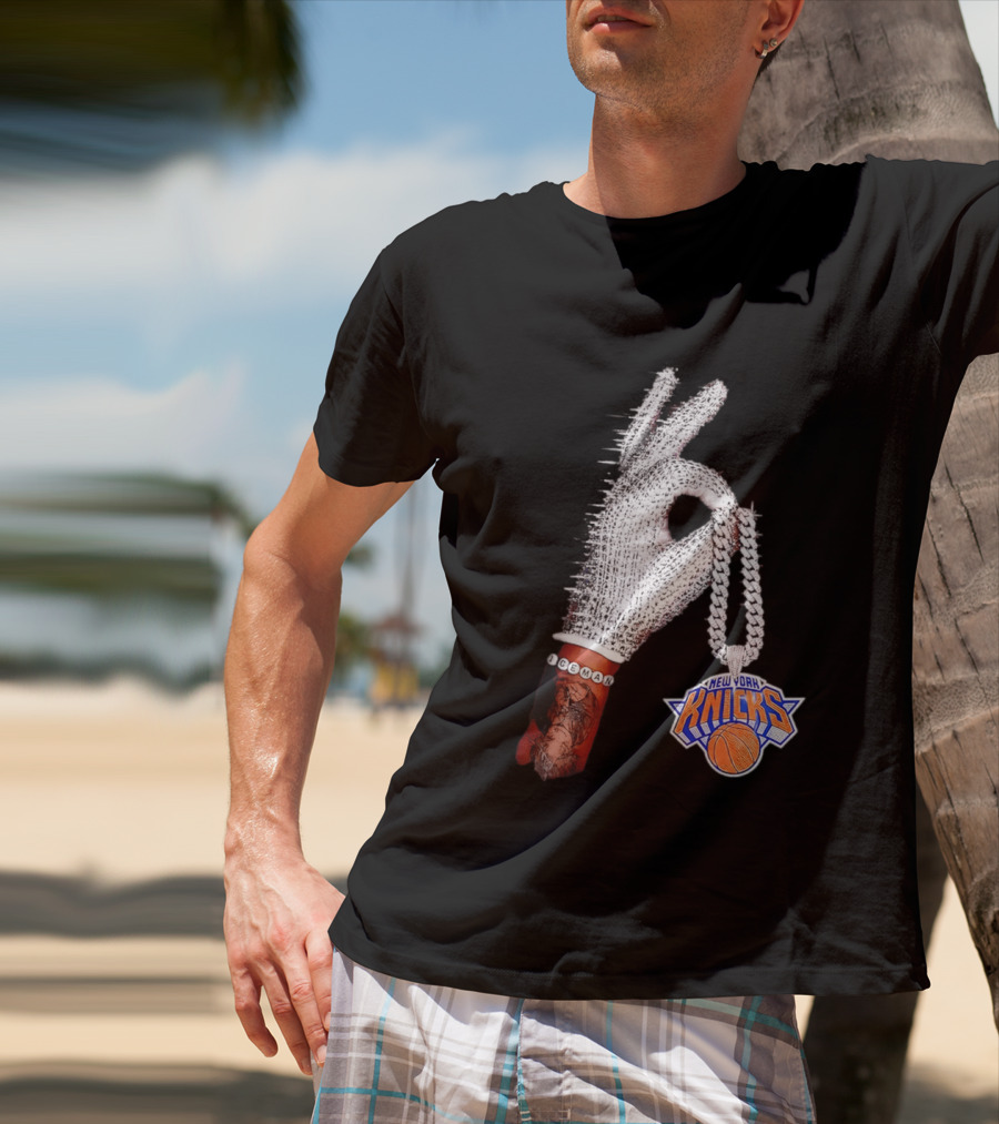 New York Knicks Iceman Glove Chain Basketball Fashion T-Shirt